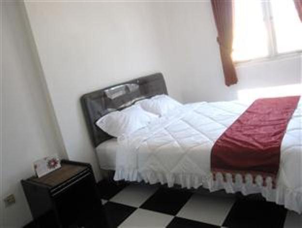 Providence Homestay Surabaya Room photo