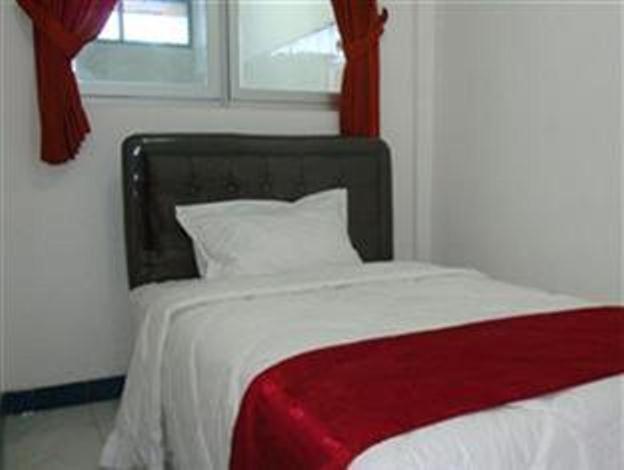 Providence Homestay Surabaya Room photo