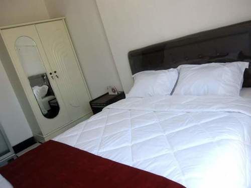 Providence Homestay Surabaya Exterior photo