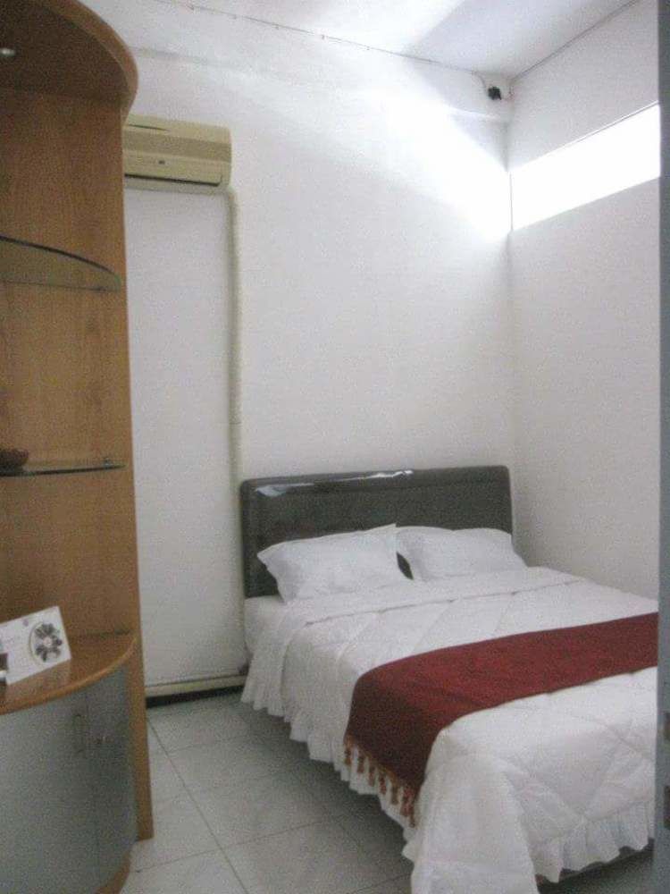 Providence Homestay Surabaya Exterior photo
